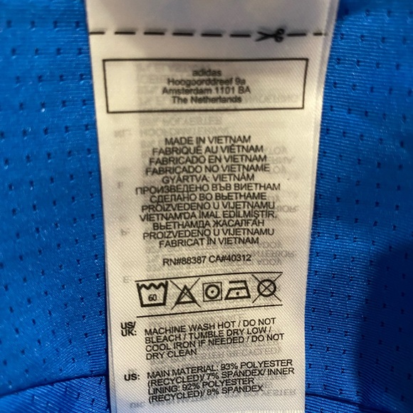 New Adidas Masks - Picture 4 of 5